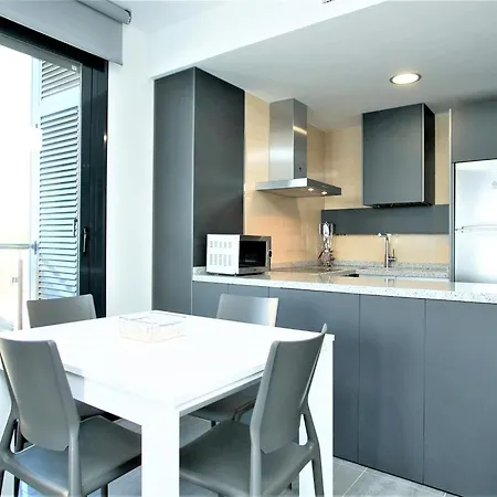 Apartment Near & Train Station