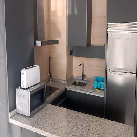 Apartment Near & Train Station *
